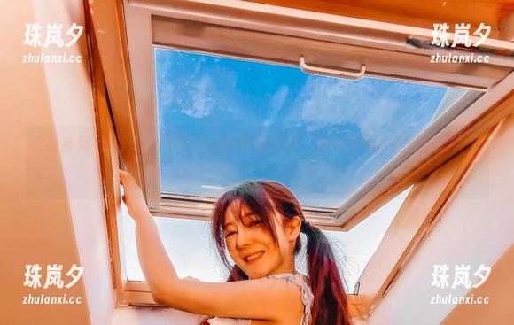 晚哥系列-下雨天：樱晚gigi的写真收集，雨水无情，但我甜得不行！
