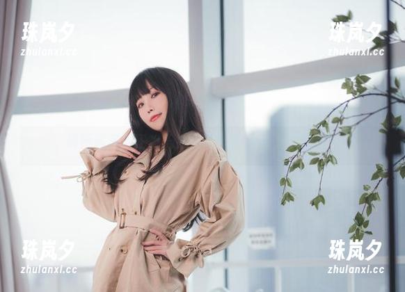 汪知子 情怀满满,汪知子免费放出最chic风衣图包!