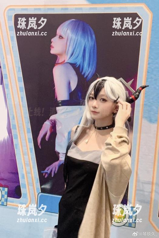 清青琴玖 全集上线!清青琴玖天台写真,瞧这姿态!