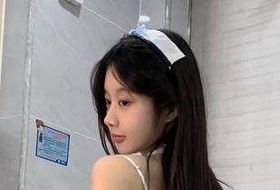 微密圈 - 观看火龙果羊的内衣，让我一边看一边心痒，可惜气氛总是飘渺…