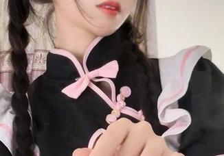 狐玖玖的校服？这图我想下载，但穿上会不会太违和？