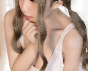 盛夏进行曲？猫田圣奈奈这一系列图集让我对泳装有了新的认识！