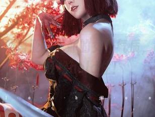 拥有瓦斯塔亚小龙虾的女仆气质，cos下载轻松hold住！