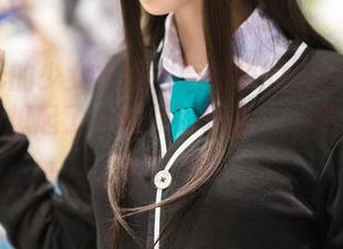 疯猫ss的少女衣橱—原图中的连体女仆装，让我想起了小时候的玩具，一种奇妙的怀旧感。