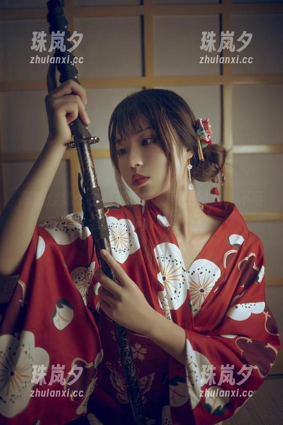 白易子教主 高清合集:白易子教主的可畏时刻,不可思议的亦真亦幻!