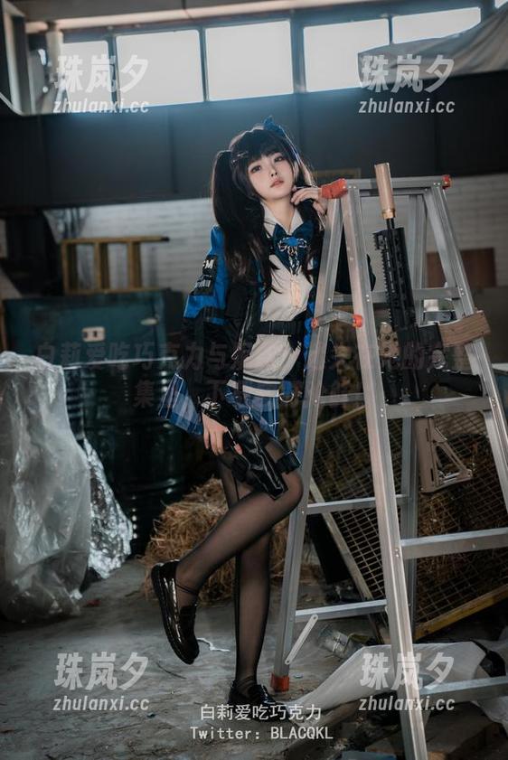 白莉爱吃巧克力与妮露:迷失在她的完整集里,下载实时抢鲜!