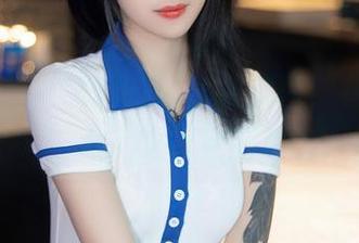 秀人网 - 唐翩翩的私房收藏里，有着不可思议的裸足图片