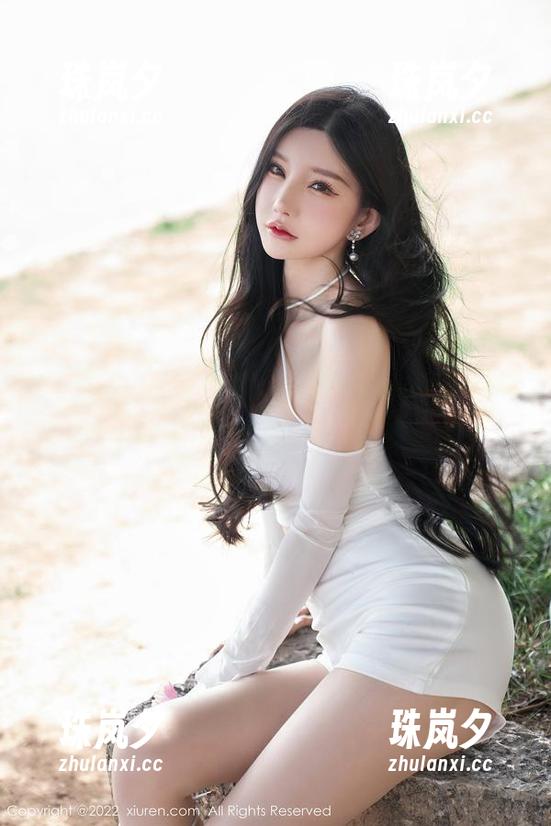 秀人网-夏甜甜 秀人网 - 女友图集,私房风景,夏甜甜的身边总是有个影子