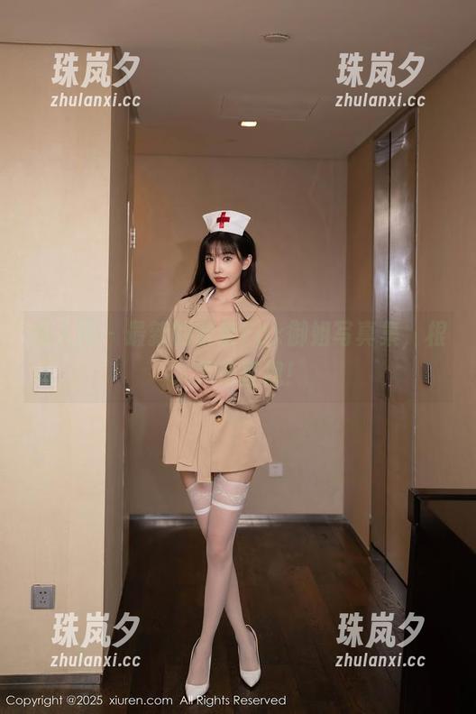 秀人网 - 最新的奈奈Fox御姐写真集，根本无法直视！