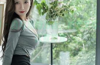 秀人网 - 白与黑的对话，林文文写真里的沉默游戏