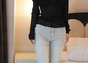秀人网 - 白甜与她的女孩：每一张原图里都藏着一个小小的心愿？