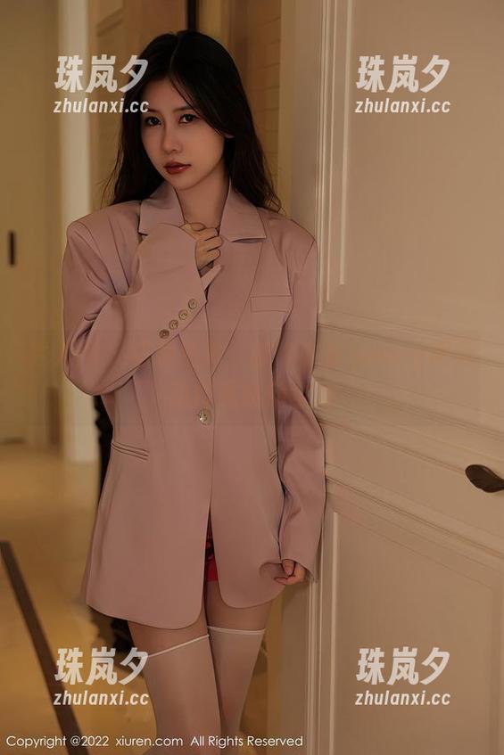 秀人网-盼盼龙女sunny 秀人网 - 福利送到:盼盼龙女sunny用运动作品撩动全场