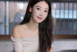秀人网 - 图片中考拉Koala的瑜伽动作——我不敢说会变身小超人，但至少完全放飞了！