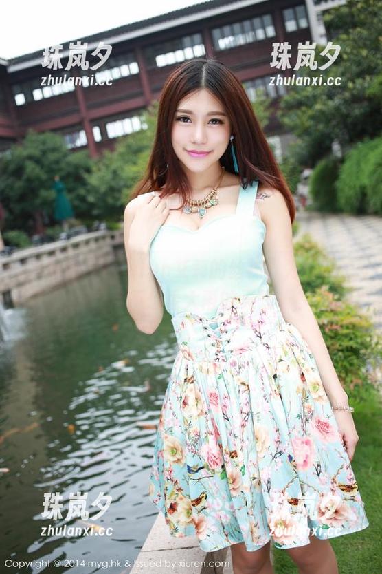 美媛馆 - Evelyn艾莉的丝袜：为何我一点不想看大雨的天气