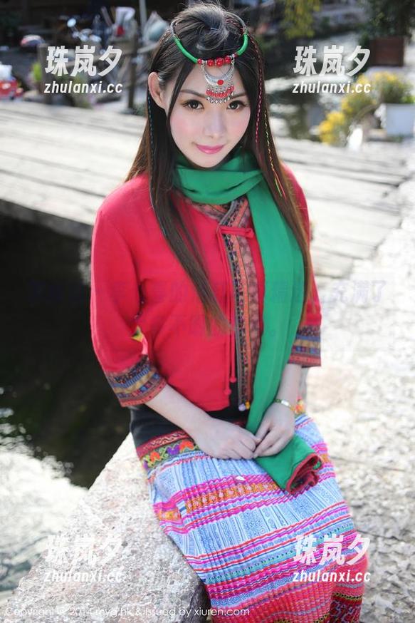 美媛馆-李七喜 美媛馆 - 李七喜的浴缸写真精选,充满了太多不明的信号。