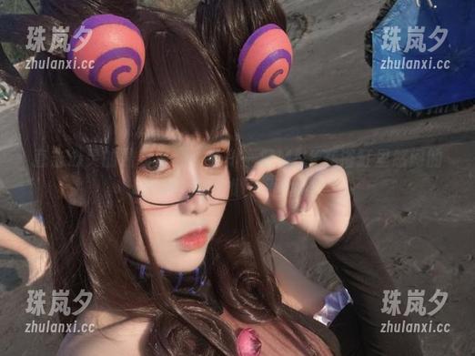 芊川一笑MNK 直击心灵的最新资源:芊川一笑MNK在浴缸里悠闲的时刻,偷个懒也不错吧?