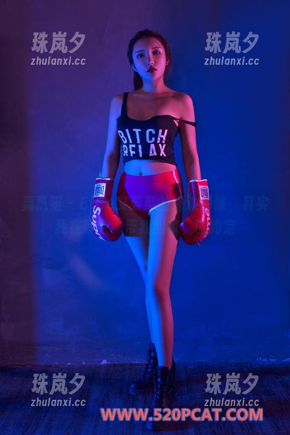 轰趴猫 - Ellie艾栗栗的海边图集，其实我在等个“带我回家”的约定
