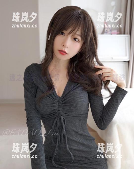迷之呆梨cos大赏,美支持!美腿下载进行中,快快快!
