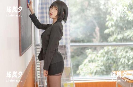 逐月Su 当在线遇上梦子,逐月Su的定义总是让我匪夷所思。