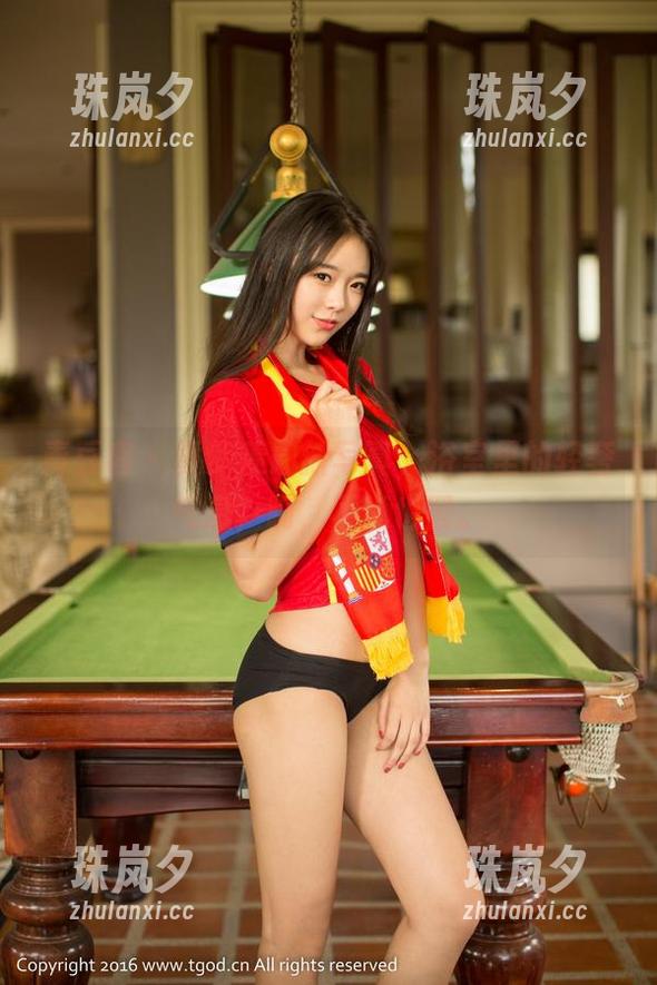 青豆客-黄梦羡 青豆客 - 黄梦羡最新写真,浴室里的轻奢气息,呃,不说也罢。