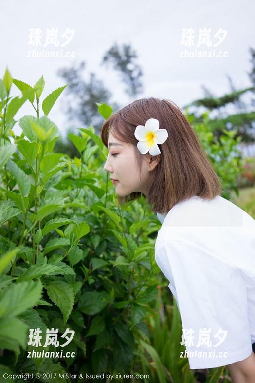 魅妍社 - 王婉悠Queen的学妹专辑，精选得让人难以抗拒，有种层层叠叠的青春痕迹。