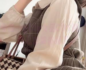 发现魔物喵nigisa女巫COS照片，感觉自己也被催眠了